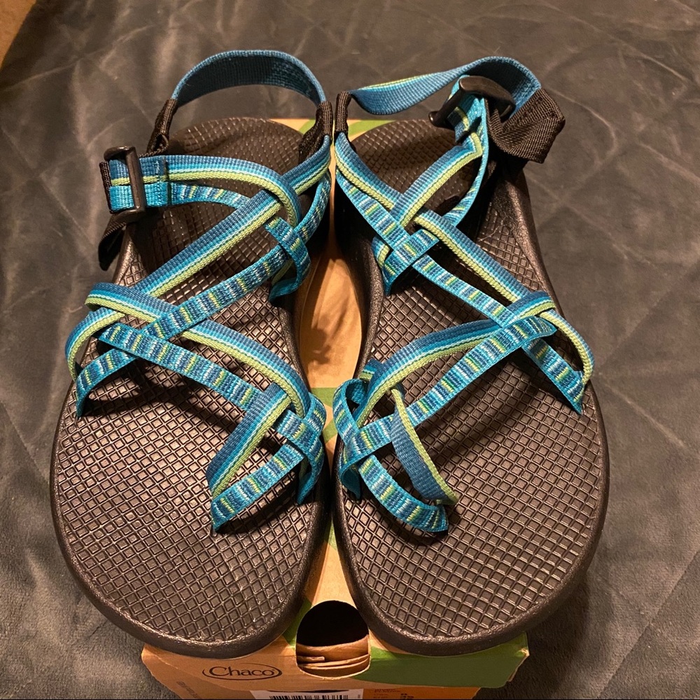 NWOT Chaco’s Sandals